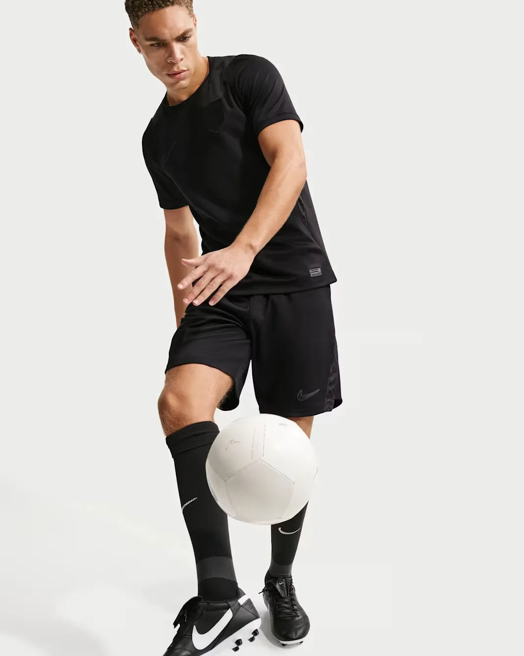 Norway 2026 Stadium Away Men's Nike Soccer Dri-FIT Replica Shorts